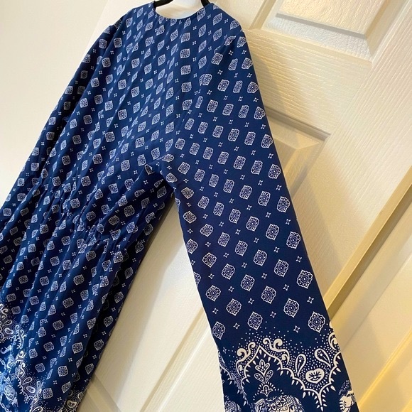 ✨Host Pick ✨ Live 4 Truth Graphic Long Sleeve Free Dress Size L - Picture 10 of 12